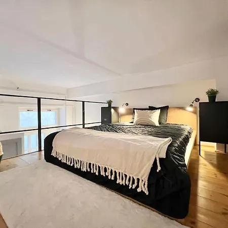 Location Up To 6 Guests Budapest