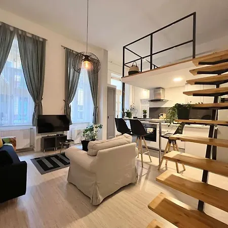 公寓 Location Up To 6 Guests *