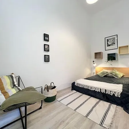 公寓 Location Up To 6 Guests *