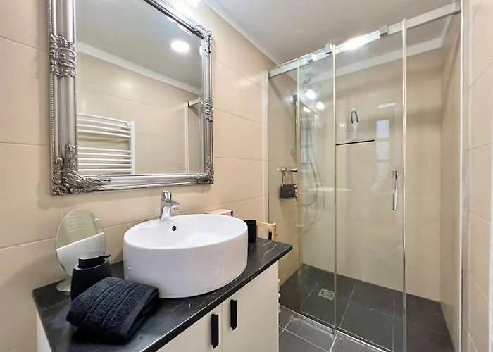 Location Up To 6 Guests Appartement *