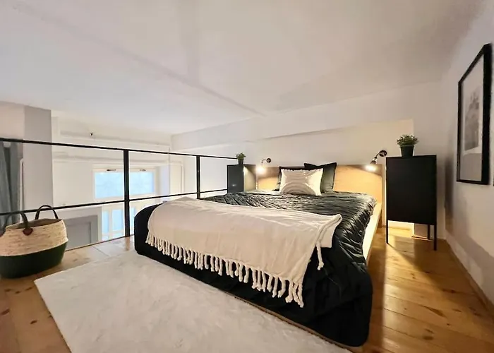 Location Up To 6 Guests ブダペスト